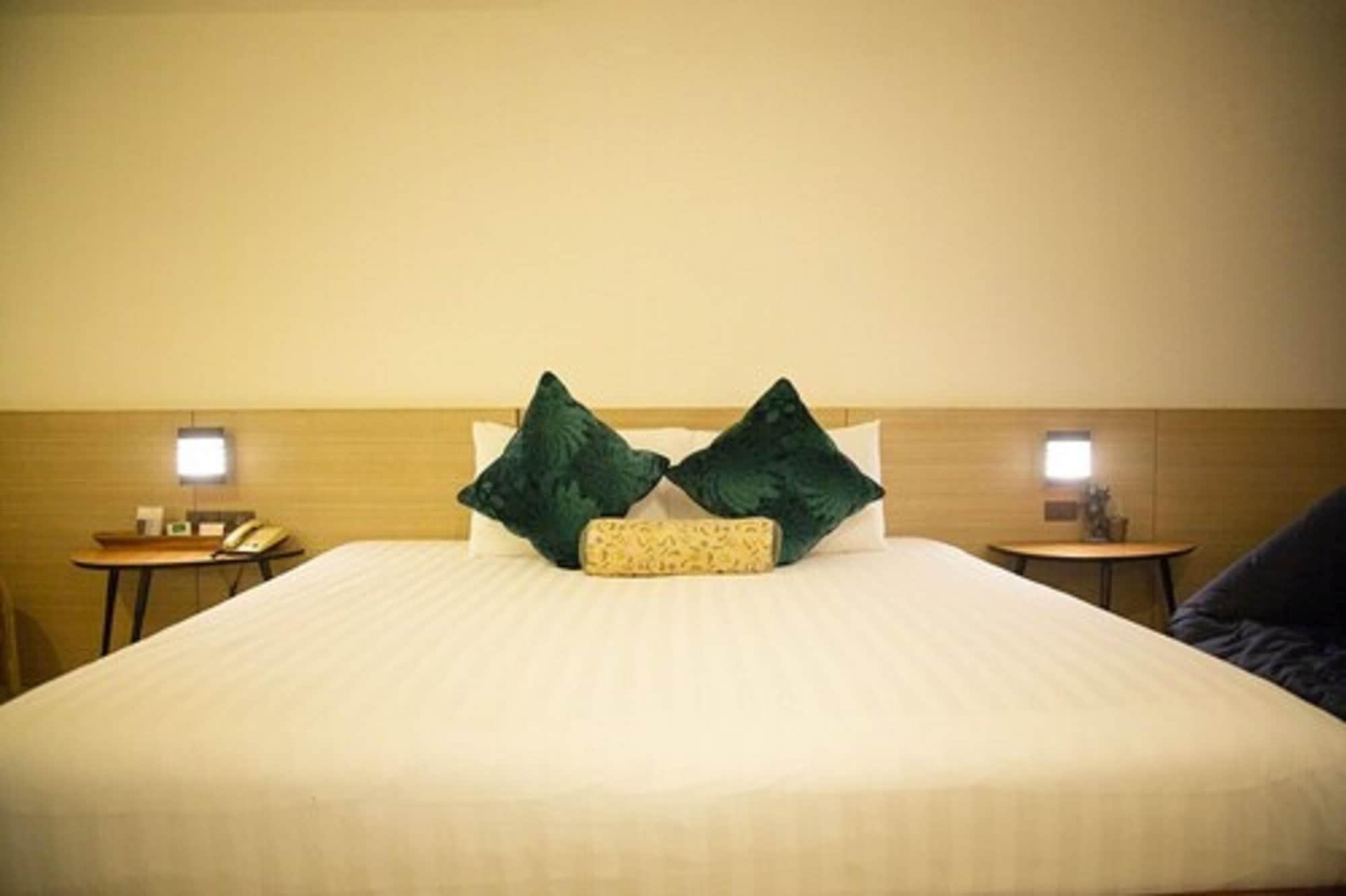 Baboona Beachfront Living Pattaya Exterior foto